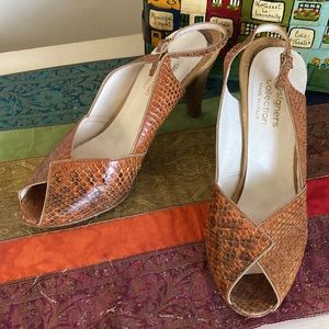 Vintage 60s Snakeskin Peep-toe Slingback Pumps Wood Heel 8.5